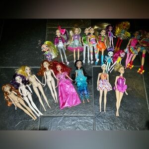 JoJo Siwa-Barbie-Disney princesses-my lil pony ,applejack